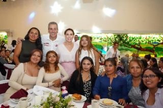 Las mujeres son una prioridad en la agenda de trabajo de Pepe Chedraui