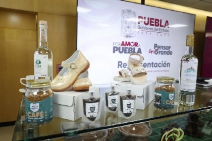 En tiempo r&eacute;cord, avanza 50% obra comunitaria con m&oacute;dulos de maquinaria: Armenta