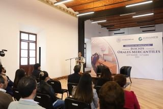 &nbsp;Se capacitan juezas y jueces del HTSJPuebla en emisi&oacute;n de sentencias claras