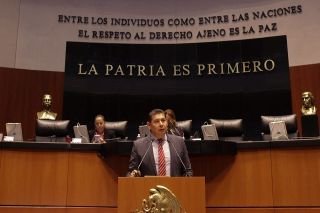 Impulsan reformas para constituir laboratorios que produzcan medicamentos a menor costo