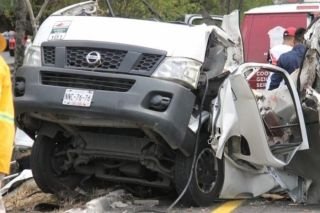 Accidente en la M&eacute;xico-Quer&eacute;taro deja al menos 11 muertos y 8 heridos