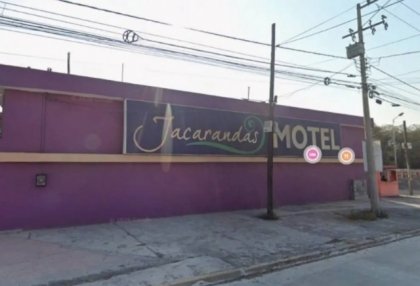 Hallan sin vida a hombre en el Motel Jacarandas, al norte de Puebla