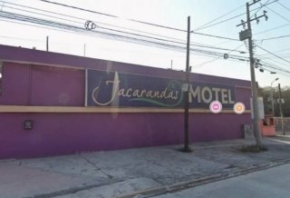 Hallan sin vida a hombre en el Motel Jacarandas, al norte de Puebla