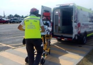 Coordinan traslado a&eacute;reo de una mujer con embarazo gemelar desde Cuetzalan