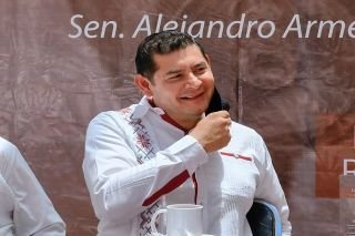 Puebla a la vanguardia en pol&iacute;tica social: Armenta