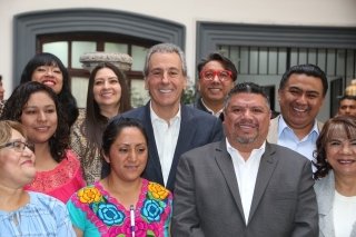 Promueve Gobierno de la Ciudad Expo Artesanal Navide&ntilde;a 2024 en Regidur&iacute;as