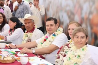 Justicia a los pueblos originarios de Puebla refrenda Armenta