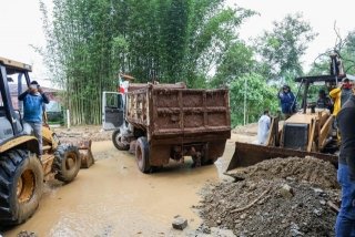 Gobierno de Puebla, en coordinaci&oacute;n con Defensa, Marina y Guardia Nacional mantiene apoyo a afectados en la Sierra Norte