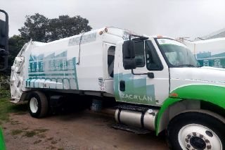 Manos solidarias apoyan a Chignahuapan: Zacatl&aacute;n recolecta la basura ante conflicto municipal