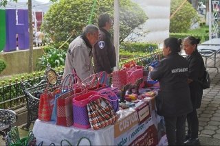 En Huauchinango, Gobierno del Estado, MARINA y DEFENSA brindan atenciones m&eacute;dicas y labor social
