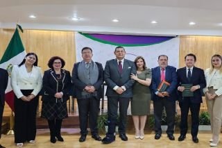 Habemus Doctor: Por unanimidad, Armenta consolida su preparaci&oacute;n acad&eacute;mica para liderar Puebla bajo los principios del Humanismo Mexicano