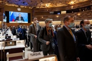 Integrantes de la ONU dejan hablando solo al ministro de Rusia