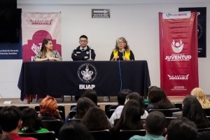 IJMP y Polic&iacute;a Cibern&eacute;tica de Puebla imparten conferencia sobre prevenci&oacute;n de delitos digitales