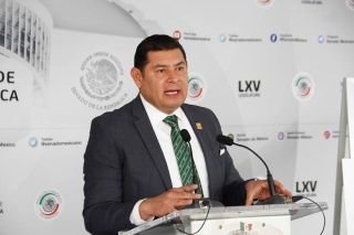 Armenta respalda postura de Marcelo Ebrard de no permitir la intervenci&oacute;n estadounidense