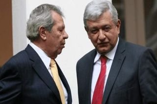 Lamenta Andr&eacute;s Manuel L&oacute;pez Obrador deceso de Porfirio Mu&ntilde;oz Ledo
