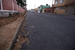 Informa Ayuntamiento de Puebla avance del 80 por ciento en pavimentaci&oacute;n