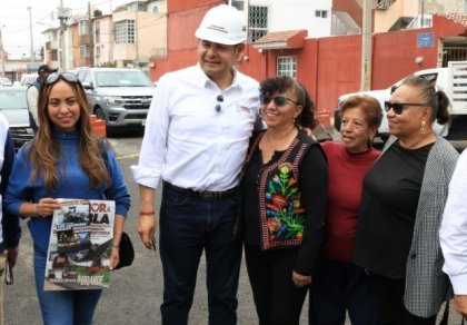 Gobierno del Estado transforma vialidades con apoyo de Pemex y trenes de pavimiento
