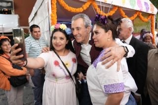 Mercados municipales ser&aacute;n intervenidos para generar entornos dignos de convivencia: Pepe Chedraui