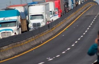 AMOTAC libera accesos a Puebla tras 4 horas de caos; acuerdan mesa con Harfuch y Segob