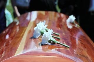 Hombres disparan en novenario de Fernanda, ni&ntilde;a asesinada cuando vend&iacute;a dulces en Guanajuato