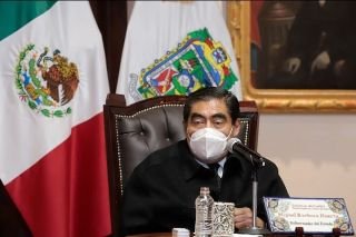 Gobierno del estado derriba 59 viviendas afectadas tras explosi&oacute;n de San Pablo Xochimehuacan