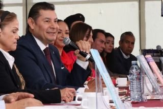 Cero tolerancia a la corrupci&oacute;n, denuncien a quien trate de negociar coordinaciones: Armenta