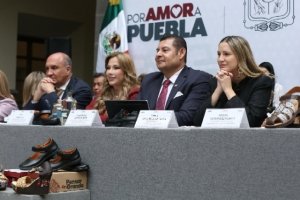 Renace en Puebla industria del calzado, sue&ntilde;o hecho realidad que genera riqueza comunitaria