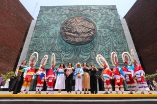 Presentan en la C&aacute;mara de Diputados los &ldquo;Eventos 2025 Por Amor a Puebla&rdquo;