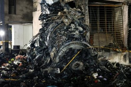 Tragedia a&eacute;rea en India: todo lo que se sabe del accidente donde murieron casi 300 personas