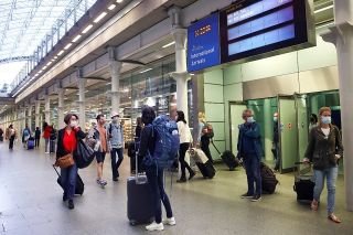 EU abre frontera terrestre a viajeros vacunados