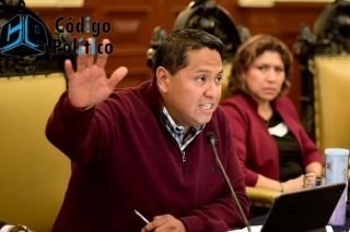 Subejercicio de Eduardo Rivera es de mil 300 mdp: Leobardo Ju&aacute;rez&nbsp;