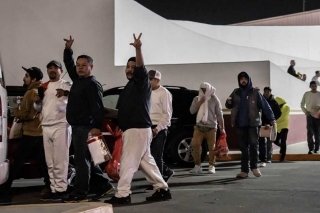 Gobierno niega crisis en fronteras por deportaciones de EE.UU.; ve aqu&iacute; promedios diarios de los &uacute;ltimos a&ntilde;os