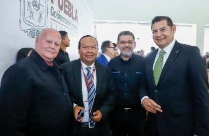Gobierno de Puebla lidera transformaci&oacute;n industrial e impulsa talento certificado con ICATEP
