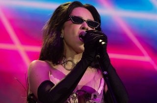 Denisse Guerrero, cantante de Belanova, provoca debate en redes