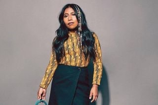 Yalitza explota las redes sociales posando atuendo de Prada