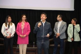 Ayuntamiento de Puebla present&oacute; el di&aacute;logo &ldquo;un testimonio para abrir los ojos&rdquo;
