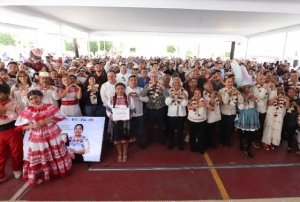Con humanismo, en Puebla se fortalecen y preservan las lenguas maternas