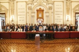 Promueve Pepe Chedraui participaci&oacute;n de la juventud con desarrollo de Cabildo Universitario