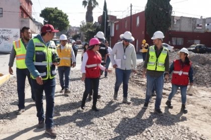 Supervisa Gobierno de la Ciudad trabajos de mantenimiento vial de la calle 8 Sur &ndash; 53 Norte
