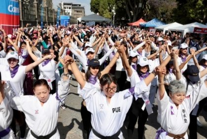 Con talleres, gobierno estatal promueve defensa personal y uni&oacute;n entre mujeres