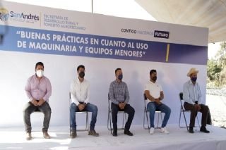 Imparte Ayuntamiento de San Andr&eacute;s Cholula capacitaci&oacute;n a productores de San Luis Tehuiloyocan