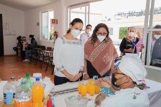 SMDIF impulsa profesionalizaci&oacute;n de personas con discapacidad; se grad&uacute;an estudiantes de gastronom&iacute;a