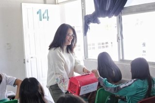 Invita SMDIF a reforzar la campa&ntilde;a &ldquo;Aqu&iacute; Estoy&rdquo; sobre prevenci&oacute;n del suicidio en las escuelas