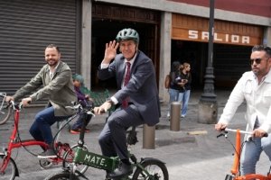 Encabeza Pepe Chedraui rodada en conmemoraci&oacute;n de la Semana de la Bicicleta