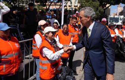 Refuerza OOSL refuerza acciones de limpieza tras el desfile y celebraciones patrias en la capital
