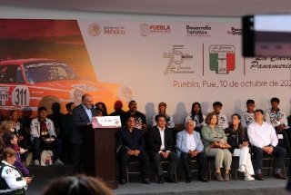 Arranca la segunda etapa de la Carrera Panamericana 2025 en Puebla tras ocho a&ntilde;os de ausencia