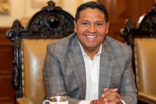 Hoyo financiero, contratos fantasmas y desv&iacute;os millonarios dej&oacute; la administraci&oacute;n de Eduardo Rivera