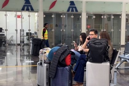 Usuarios de Mexicana se quedan varados en Campeche tras cancelaci&oacute;n de vuelo