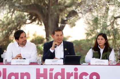 Rescate hist&oacute;rico del r&iacute;o Atoyac es una realidad; solo faltaba voluntad: Armenta