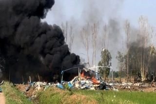 Explota f&aacute;brica de pirotecnia en Tailandia